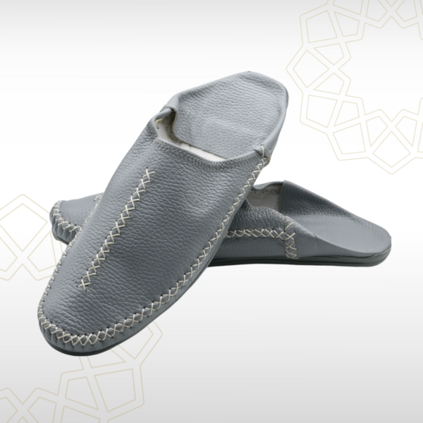Babouche Grise Élégante en Cuir Véritable – Confort et Finesse Artisanale (41-46)