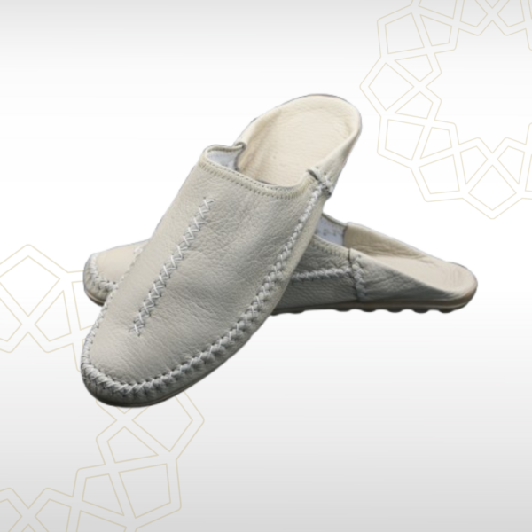 Babouche Homme en Cuir Véritable – Beige Naturel | Sobriété & Élégance Marocaine