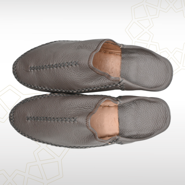 Babouche Homme en Cuir Véritable – Gris Élégant | Artisanat & Confort – Image 4